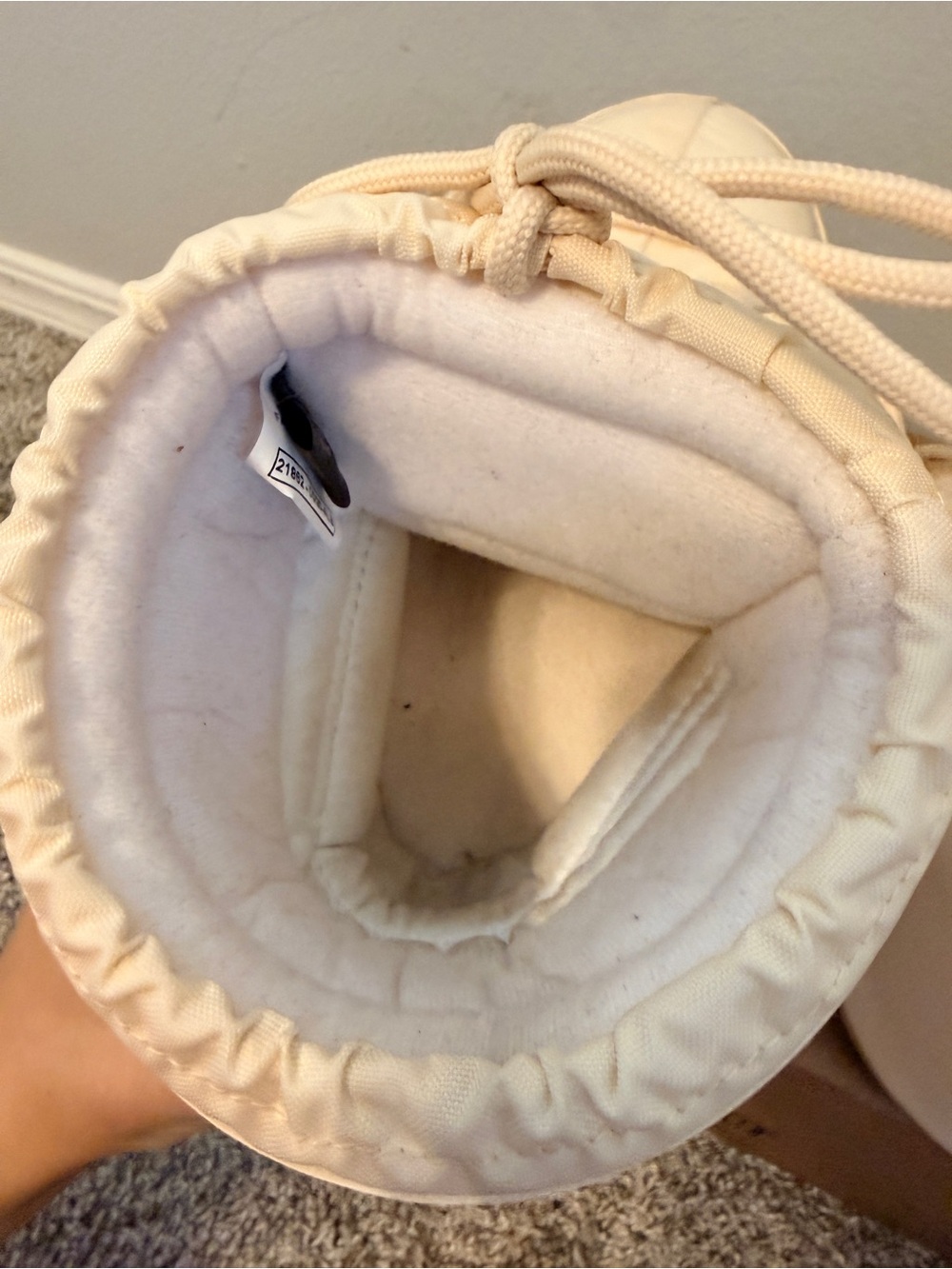 MOON BOOT Icon Low Nylon Boot in Cream White Chunky Y2K Bootie S/M Small Medium - Picture 10 of 14